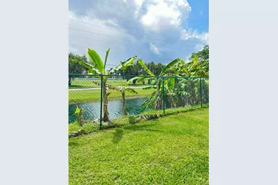 1958 SE 23rd Ct, Homestead, FL 33035 - Photo 6