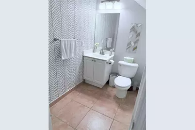 7255 NW 173rd Dr #803-8, Hialeah, FL 33015 - Photo 8