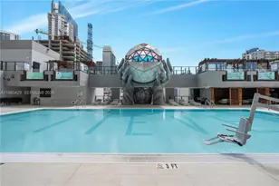 20 NE 11th St, Miami, FL 33132 - Photo 10