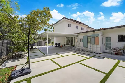 1851 NW 32nd Ave, Miami, FL 33125 - Photo 32