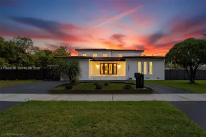 1851 NW 32nd Ave, Miami, FL 33125 - Photo 2