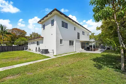 1851 NW 32nd Ave, Miami, FL 33125 - Photo 34