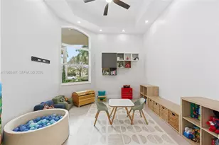 2517 Provence Cir, Weston, FL 33327 - Photo 18