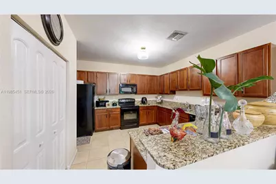 3090 SE 7th Ct, Homestead, FL 33033 - Photo 20
