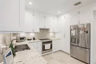 8600 SW 139th Ter, Palmetto Bay, FL 33158 - Photo 6