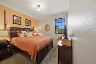 110 E Riverwalk Cir E, Plantation, FL 33325 - Photo 12