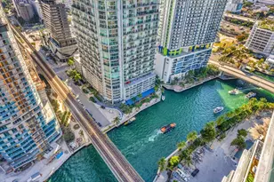 92 SW 3rd St, Miami, FL 33130 - Photo 30