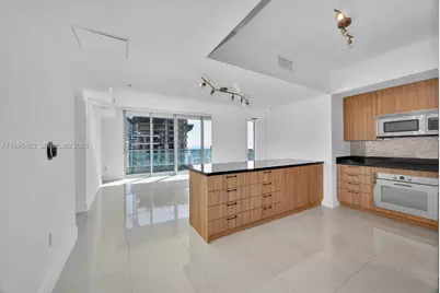 92 SW 3rd St #3904, Miami, FL 33130 - Photo 1