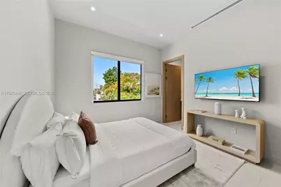 245 NE 116th St, Miami, FL 33161 - Photo 34
