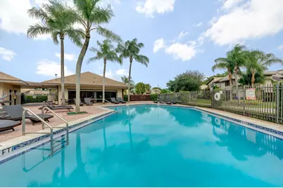 1960 Bayberry Dr #1960, Pembroke Pines, FL 33024 - Photo 24