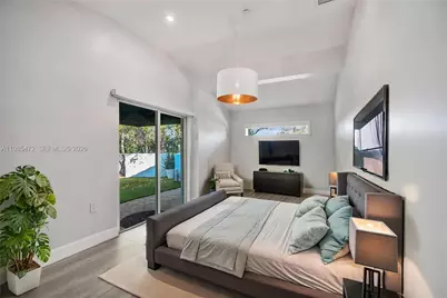 1110 NE 100th St, Miami Shores, FL 33138 - Photo 12