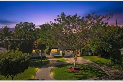 1110 NE 100th St, Miami Shores, FL 33138 - Photo 6