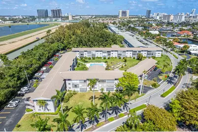 700 Layne Blvd #118, Hallandale Beach, FL 33009 - Photo 22