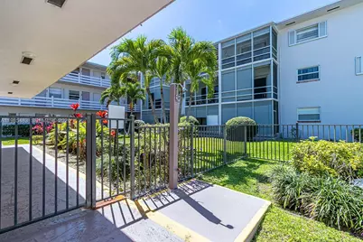 700 Layne Blvd #118, Hallandale Beach, FL 33009 - Photo 26