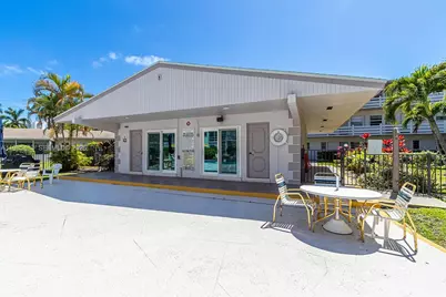 700 Layne Blvd #118, Hallandale Beach, FL 33009 - Photo 24