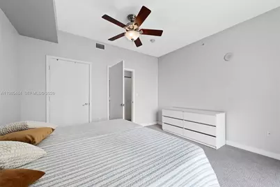 79 SW 12th St #2503-S, Miami, FL 33130 - Photo 18