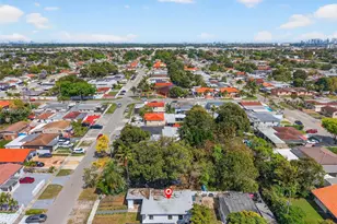 440 E 37th St, Hialeah, FL 33013 - Photo 22