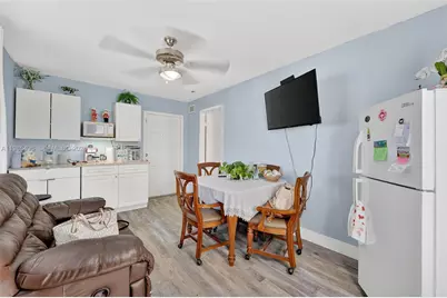 440 E 37th St, Hialeah, FL 33013 - Photo 18