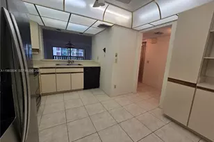 166 SE St Lucie Blvd #Un, Stuart, FL 34996 - Photo 10