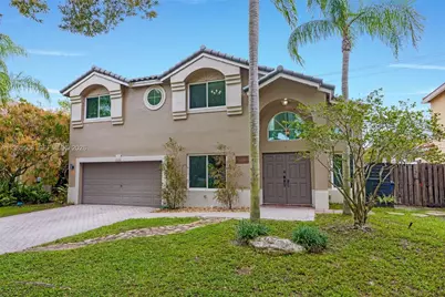 2590 N Rampart Way N, Cooper City, FL 33026 - Photo 2