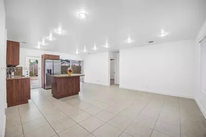 6450 McKinley St, Hollywood, FL 33024 - Photo 10