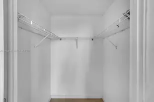 79 SW 12th St, Miami, FL 33130 - Photo 18