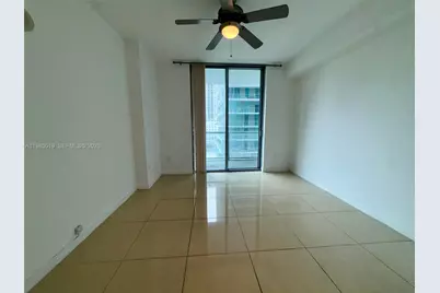 79 SW 12th St #1210, Miami, FL 33130 - Photo 12