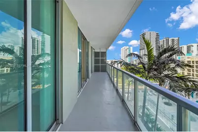 79 SW 12th St #1210, Miami, FL 33130 - Photo 22