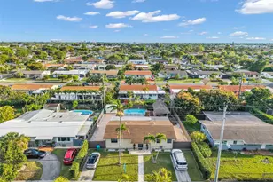 8818 SW 16th St, Miami, FL 33165 - Photo 2