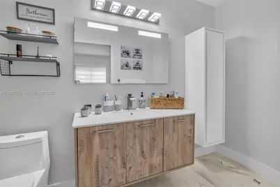 8818 SW 16th St, Miami, FL 33165 - Photo 22