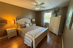 609 Waterside Dr, Hypoluxo, FL 33462 - Photo 8