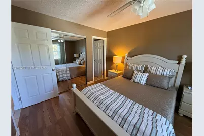 609 Waterside Dr #609, Hypoluxo, FL 33462 - Photo 6