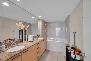 1800 S Ocean Dr, Hallandale Beach, FL 33009 - Photo 8