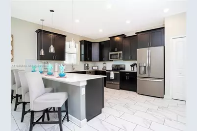 1568 Maidstone Ct, Other City - In The State Of Florida, FL 33896 - Photo 20