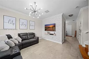 12826 SW 134th St, Miami, FL 33186 - Photo 8