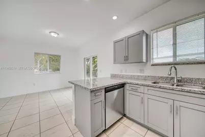 14708 NE 7th Ave #14708, Miami, FL 33161 - Photo 12