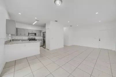 14708 NE 7th Ave #14708, Miami, FL 33161 - Photo 6