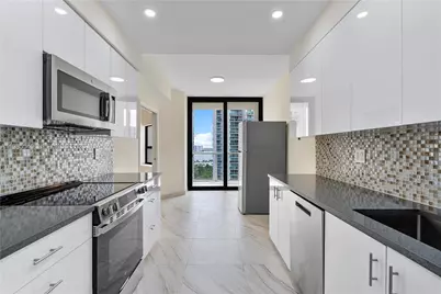 19500 Turnberry Way #15E, Aventura, FL 33180 - Photo 16