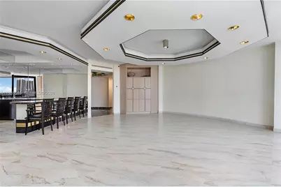 19500 Turnberry Way #15E, Aventura, FL 33180 - Photo 2