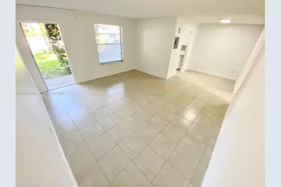 400 NE 1st St #105, Hallandale Beach, FL 33009 - Photo 2