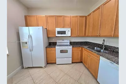 6841 N Lakeside Cir N #109-1, Davie, FL 33314 - Photo 16