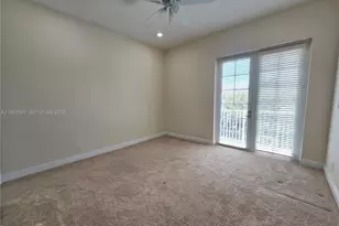 6841 N Lakeside Cir N, Davie, FL 33314 - Photo 40