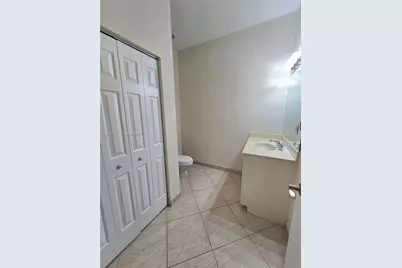 6841 N Lakeside Cir N #109-1, Davie, FL 33314 - Photo 24