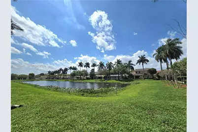 6841 N Lakeside Cir N #109-1, Davie, FL 33314 - Photo 64