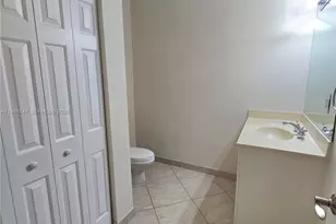 6841 N Lakeside Cir N, Davie, FL 33314 - Photo 24