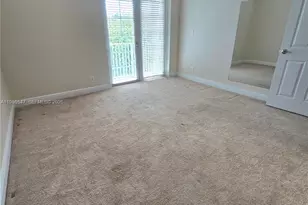 6841 N Lakeside Cir N, Davie, FL 33314 - Photo 36