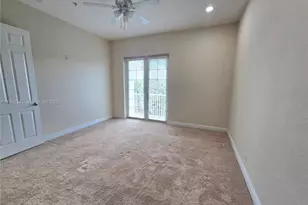 6841 N Lakeside Cir N, Davie, FL 33314 - Photo 44