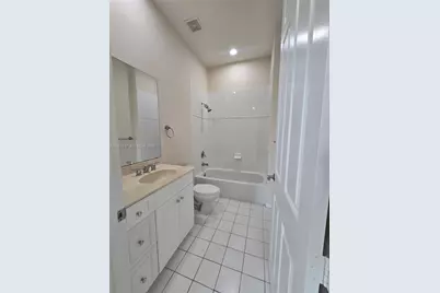 6841 N Lakeside Cir N #109-1, Davie, FL 33314 - Photo 24