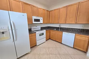 6841 N Lakeside Cir N, Davie, FL 33314 - Photo 18