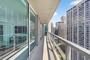 500 Brickell Ave, Miami, FL 33131 - Photo 10